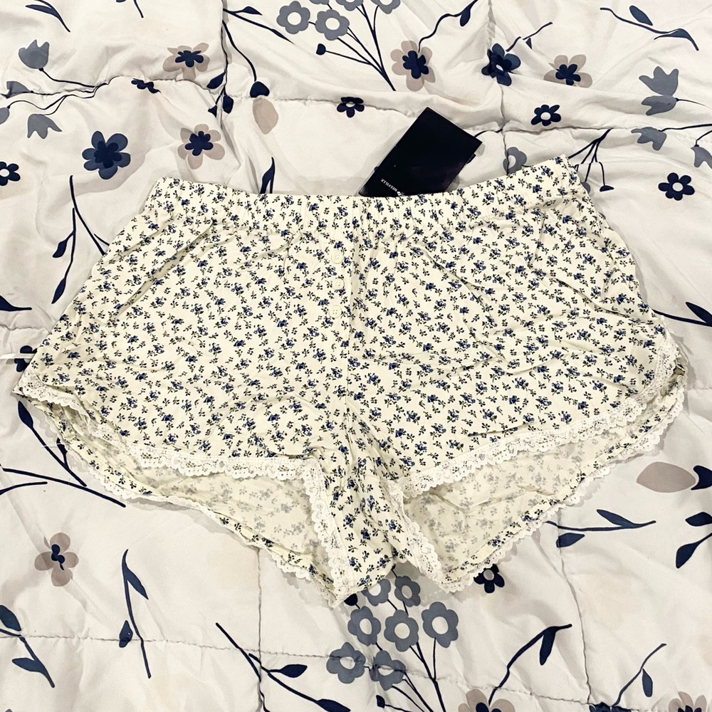 Brandy Melville Floral Shorts